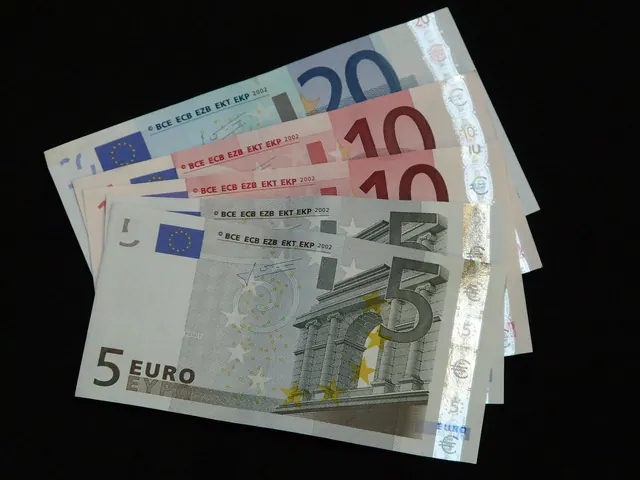 money, banknotes, euro, worth, precious, pay, paper money, seem, euro, euro, euro, euro, euro, worth, worth. Highest actor net worth 2027: rankings, sources and caveats