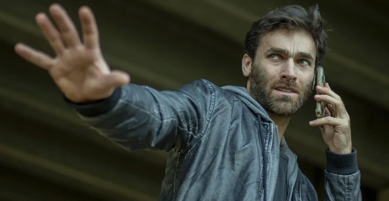 man, action, pose, actor, criminal, sport, nature, portrait. SAG-AFTRA residuals streaming: triggers, timing and taxes
