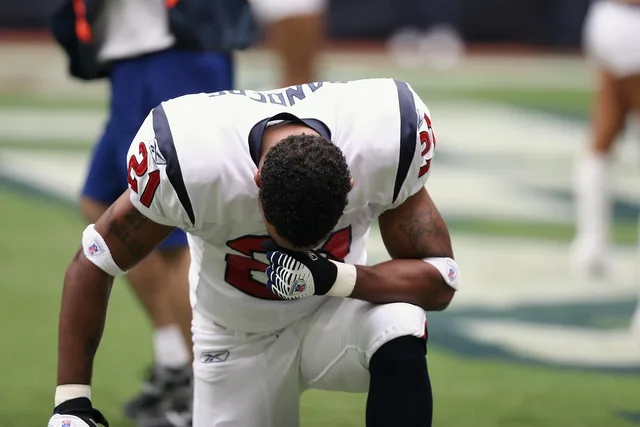 professional football, player, nfl, praying, sport, american, athlete, football player, kneeling, athletic, field, man, male, pro, prayer, adult, person, nfl, nfl, nfl, nfl, nfl. Why an athlete's signing bonus and salary are not net worth